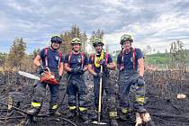 Při likvidování požáru na jihu Čech pomáhali i hasiči z Nymburka.