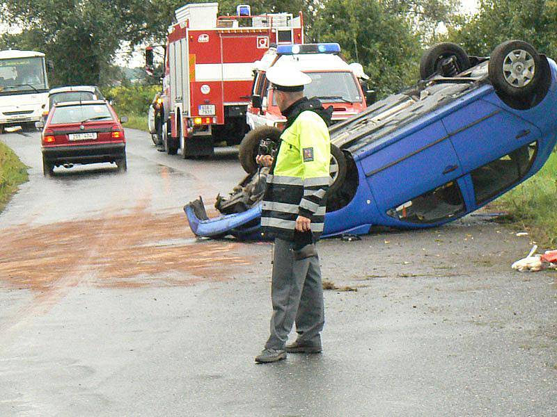 Nehoda mezi Nymburkem a Hořátví