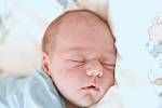 Filip Beníšek se narodil v nymburské porodnici 20. září 2022 v 11:19 hodin s váhou 4120 g a mírou 53 cm. Do Křince chlapečka odvezla maminka Bára, tatínek Marek a sestřička Anna (2,5 roku).