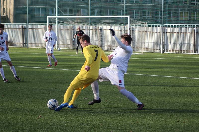 Z fotbalového utkání I.A třídy Bohemia Poděbrady - Záryby (1:2)