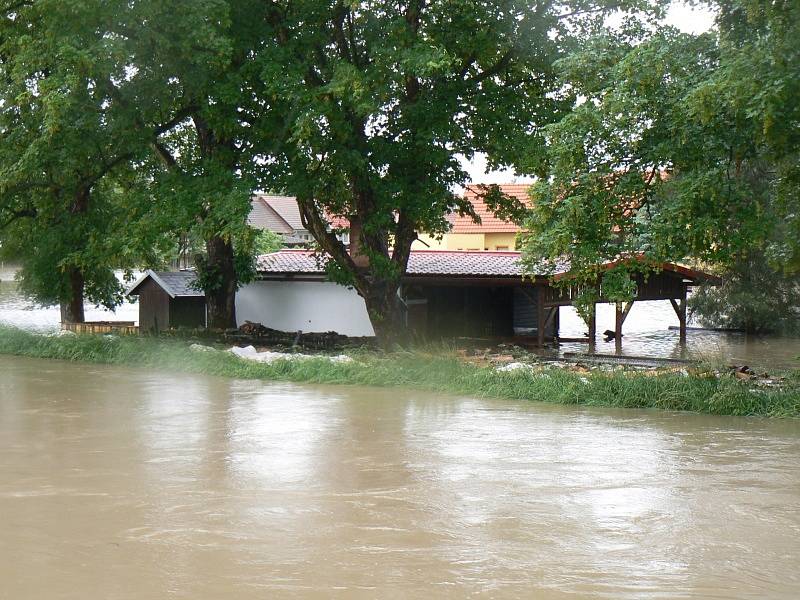 Povodeň ve Vestci a Křinci