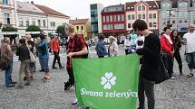 Již třetí demonstrace Nymburáků proti zinkovně AZOS CZ.