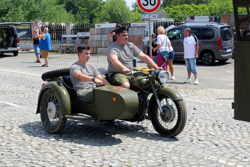 Michael Kocáb byl jednou z hlavních postav i při letošním 30. výročí odsunu sovětských vojsk, které si nedávno v Milovicích připomněli.