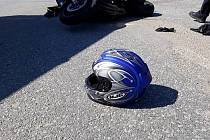 Nehody motorkářů mívají často tragické následky. Ilustrační foto.