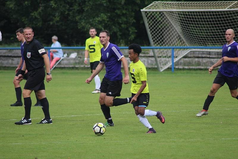 Z přípravného fotbalového utkání Slovan Poděbrady - Chotětov (4:2)