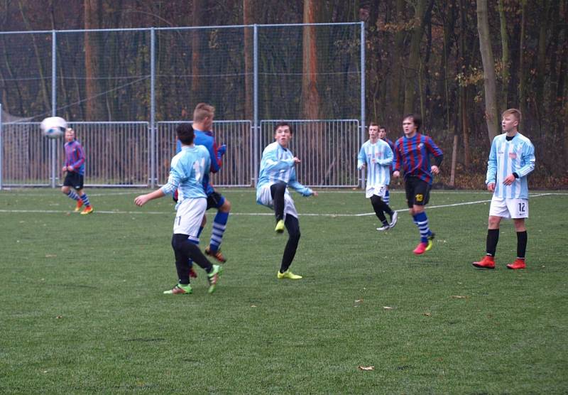 Z fotbalového utkání krajského přeboru staršího dorostu Bohemia Poděbrady - FC Mělník (1:1)