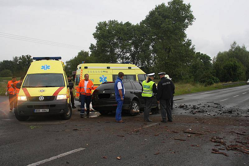 Nehoda u Dymokur si vyžádala život