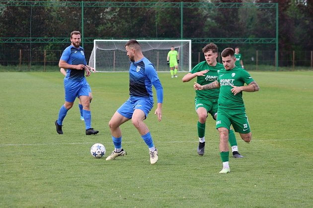 Kam na fotbal: Zajímavá derby se hrají na Slovanu a v Sokolči