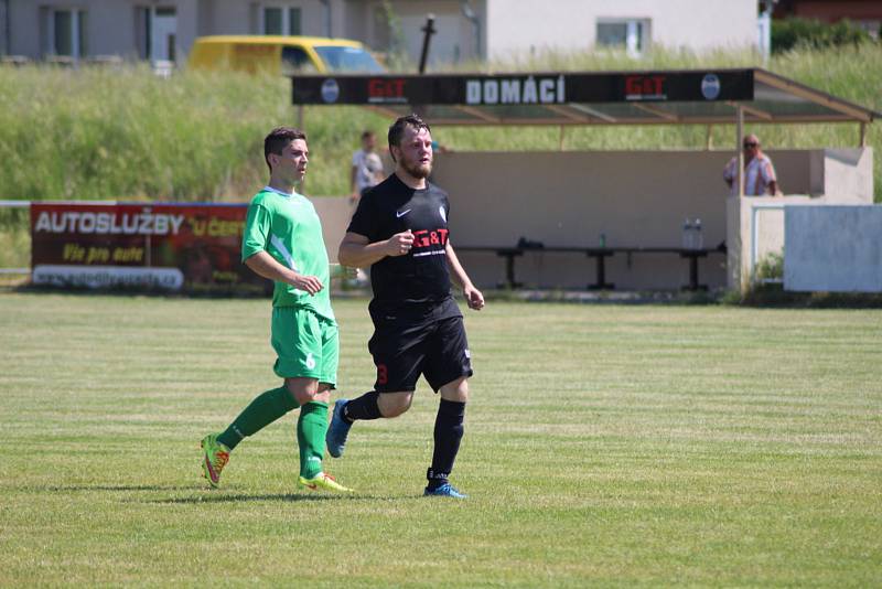 Fotbalisté Libice nad Cidlinou prohráli doma se Seleticemi 0:4