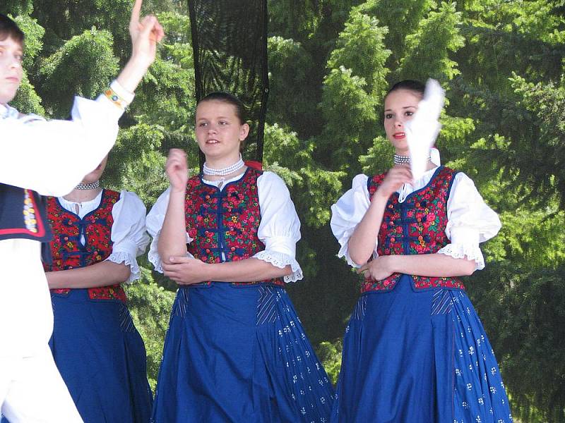 V Nymburce proběhl již 14. ročník na Nymbursku jediného folklorního festivalu svého druhu Polabská Vonička.