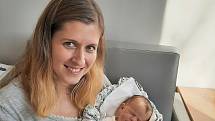 Laura Drápalíková se narodila v nymburské porodnici 15. listopadu 2021 ve 14:34 hodin s mírami 3360 g a 49 cm. Doma v Nymburce se z ní radují rodiče Lucie a Vladimír.
