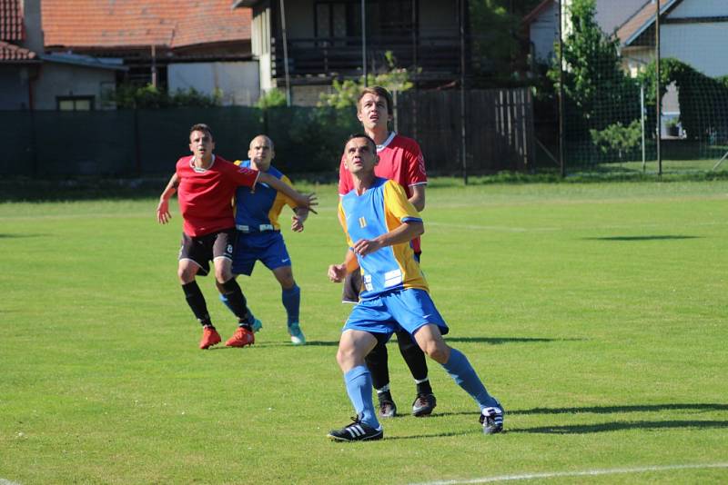 Z fotbalového utkání okresního přeboru Opočnice - Všejany (2:0)