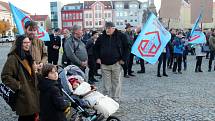 Jednou z posledních veřejných akcí, na které se objevil někdejší starosta Ladislav Kutík, byla oslava 30. výročí Sametové revoluce.