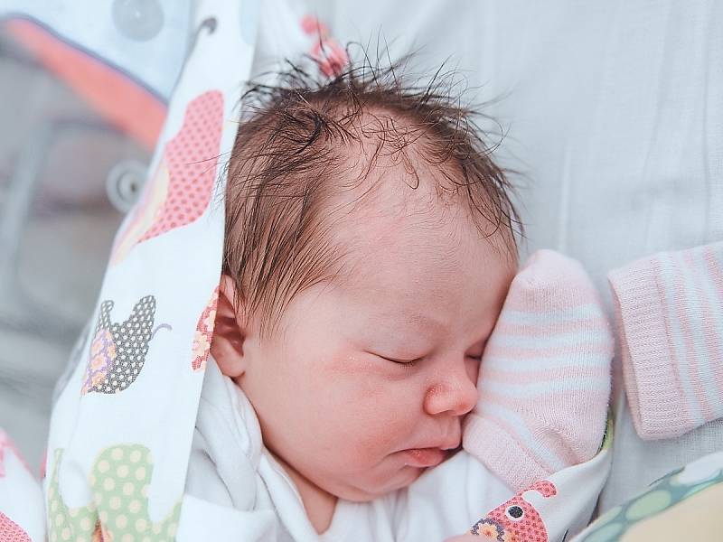 Rozárie Manová se narodila v nymburské porodnici 14. prosince 2022 v 6:54 hodin s váhou 3390 g a mírou 50 cm. Prvorozená holčička bude bydlet v Milovicích s maminkou Annou a tatínkem Alexandrem.