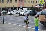 Demonstrace proti zinkovně AZOS na Zálabí.