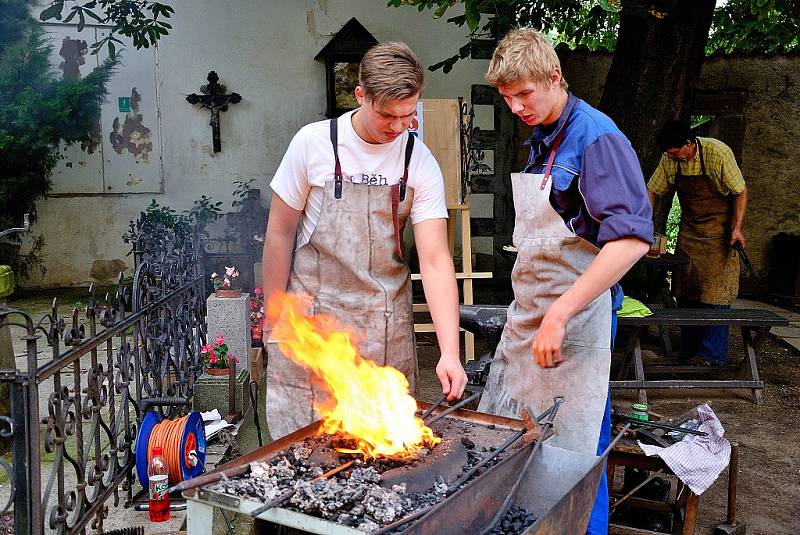 Dožínková slavnost 2012 v Přerově nad Labem.