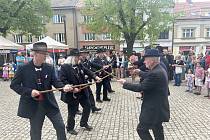 Z Řemeslného jarmarku na náměstí Bedřicha Hrozného v Lysé nad Labem.