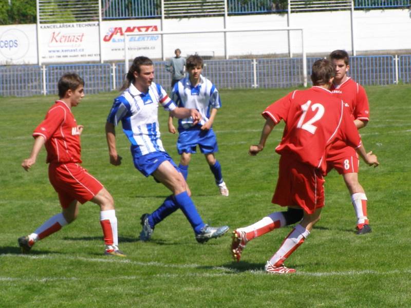 Z utkání staršího dorostu AFK Kolín - Bohemia Poděbrady (1:3)