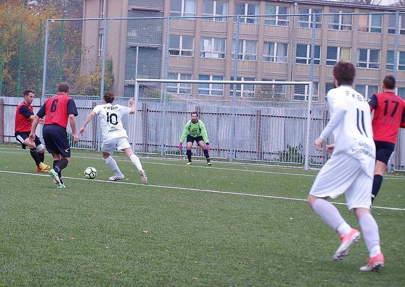 Zápas okresního přeboru mezi celky Bohemie Poděbrady B a Kostomlaty skončil nerozhodně 1:1.