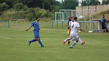 Z fotbalového utkání I.B třídy Sadská - Uhlířské Janovice (2:0)