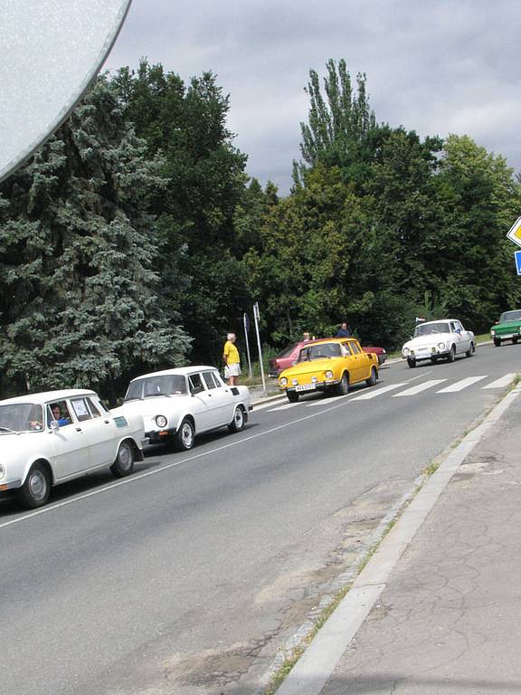 Hundertgang se o víkendu usídlil v Poděbradech