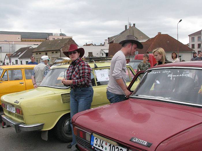 Hundertgang se o víkendu usídlil v Poděbradech