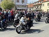 Spanilá jízda motorkářů dorazila v neděli po poledni do Poděbrad.