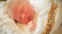 Martin Kratochvíl, Tismice. Narodil se 6. května 2020 v 10.52 hodin v nymburské porodnici, vážil 3760 g a měřil 50 cm. Chlapec se narodil do rodiny Květy, Jana a bratříčků Honzíčka a Dominička.