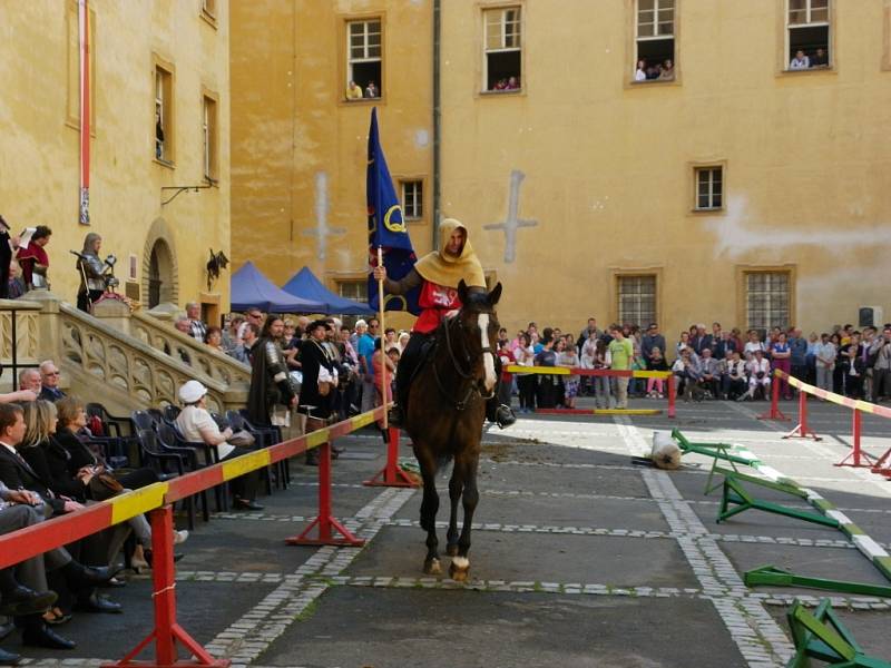 Slavnostní otevření Památníku krále Jiřího z Poděbrad.