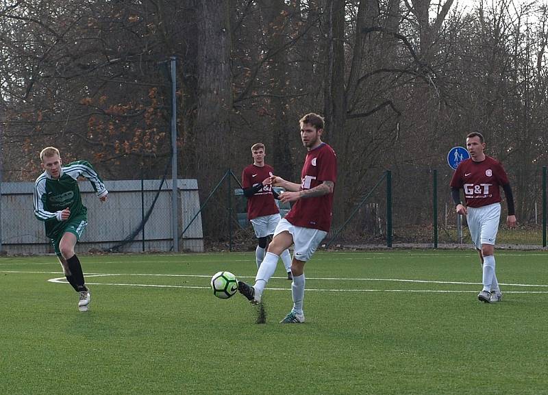 Z utkání fotbalového okresního přeboru Bohemia Poděbrady B - Rožďalovice (2:2)