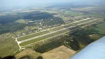Milovické letiště Boží Dar - letecký snímek.