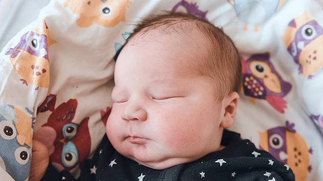 Petr Prchal ze Škvorce se narodil v nymburské porodnici 1. března 2022 v 12:05 hodin s váhou 4340 g a mírou 52 cm. Z prvorozeného chlapečka se raduje maminka Anežka a tatínek Petr.
