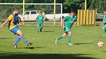 Z fotbalového utkání okresního přeboru Přerov nad Labem - Všejany (3:2)