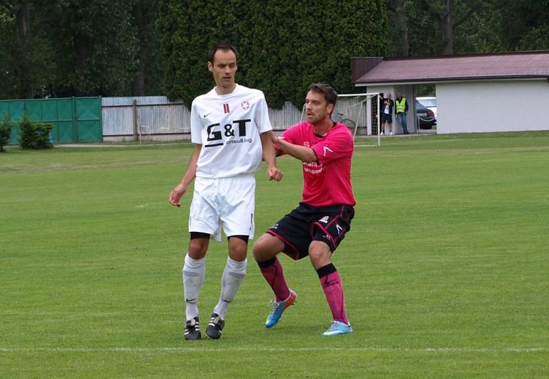 Z fotbalového utkání I.A třídy Bohemia Poděbrady - Horky nad Jizerou (2:4)