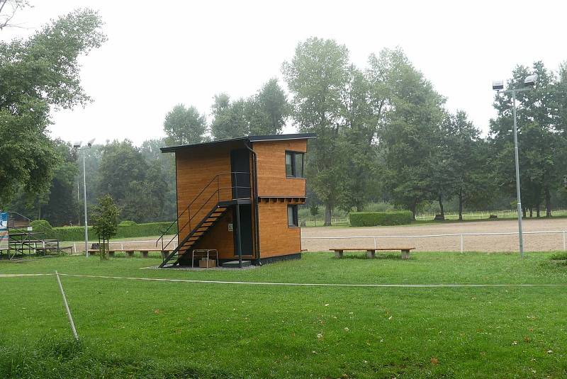 Letní pochod z Brandýsa nad Labem do Čelákovic.