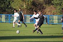Z fotbalového utkání okresního přeboru Malín - Kácov (4:2)