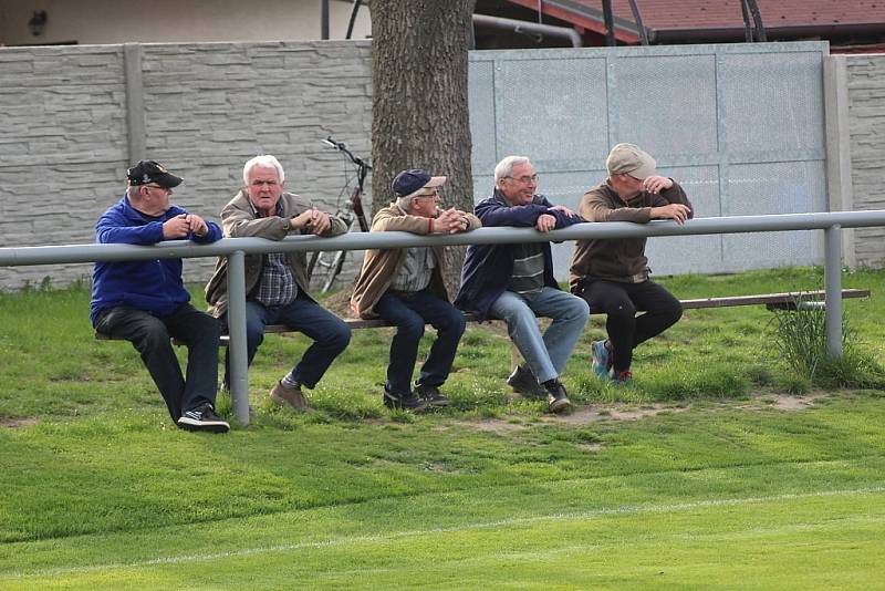 Z fotbalového utkání I.A třídy Sokoleč - FC Mělník