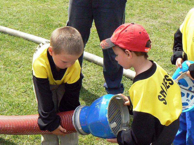 V Odřepsích se konalo 1. kolo I. ročníku Polabské ligy v požárním útoku mužů a žen. Současně proběhlo 1. kolo VII. ročníku okresní ligy mladých hasičů.