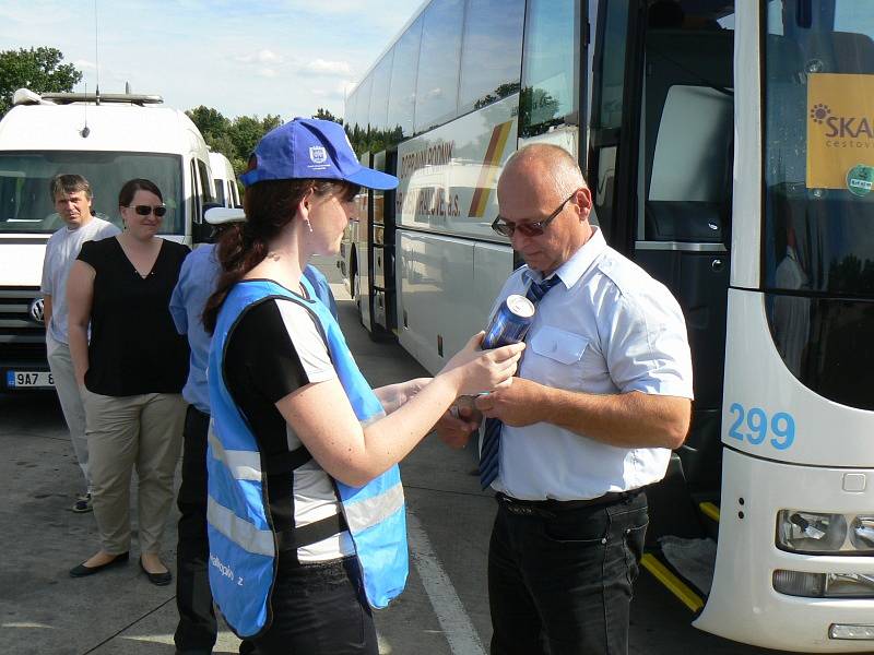 Akce Řídím piju nealko na dálnici D11