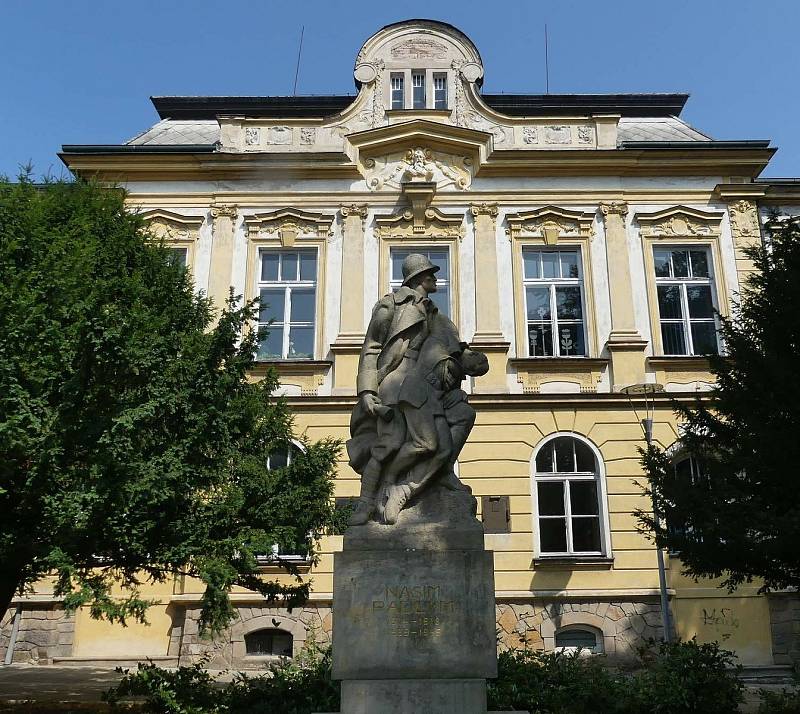 Letní pochod z Brandýsa nad Labem do Čelákovic.