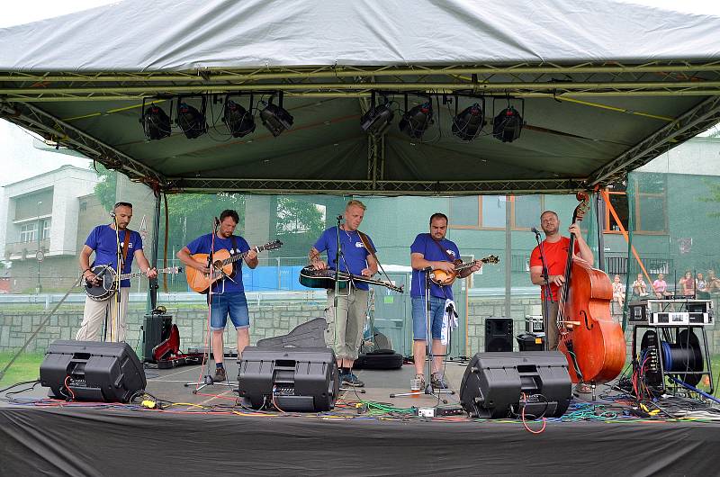 Milovický festival navštívily stovky lidí.