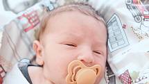 Petr Zámečník z Poděbrad se narodil v nymburské porodnici 18. dubna 2022 v 1:25 hodin s váhou 3690 g a mírou 50 cm. Prvorozeného chlapečka očekávala maminka Valentýna a tatínek Petr.