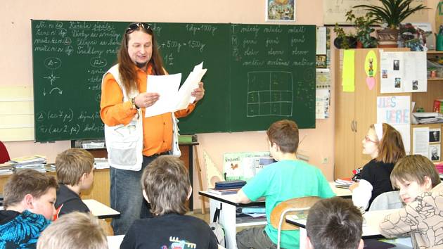 Basket s Petrem Poláčkem, Zpěv s Tomášem Savkou a literatura se mnou