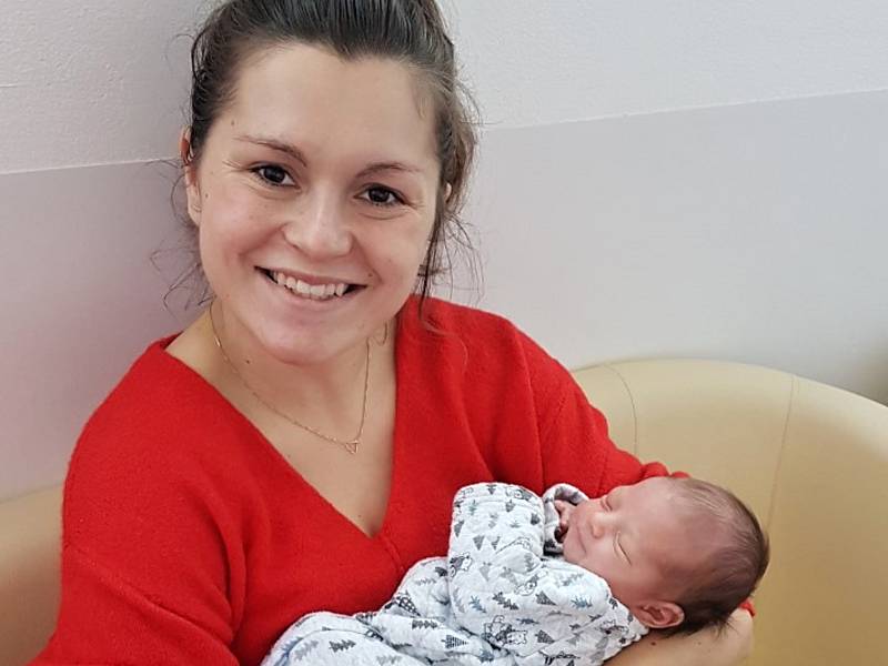 Amálie Zadinová z Poděbrad se narodila v nymburské nemocnici 16. listopadu 2020 ve 12.32 hodin s váhou 3150 g a mírou 49 cm. Radují se z ní rodiče Alžběta a Jiří a sourozenci Monička a Jiříček.