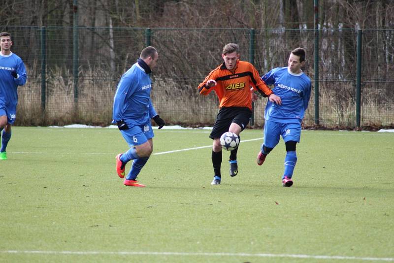 Z fotbalového utkání kolínského turnaje Polaban Nymburk - Kolín U19  (3:1)