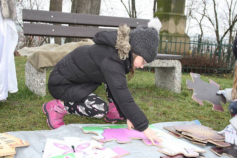 I přes vysoké teploty padal sníh a děti si alespoň na chvíli mohly připadat jako skutečný Kaj a Gerda.