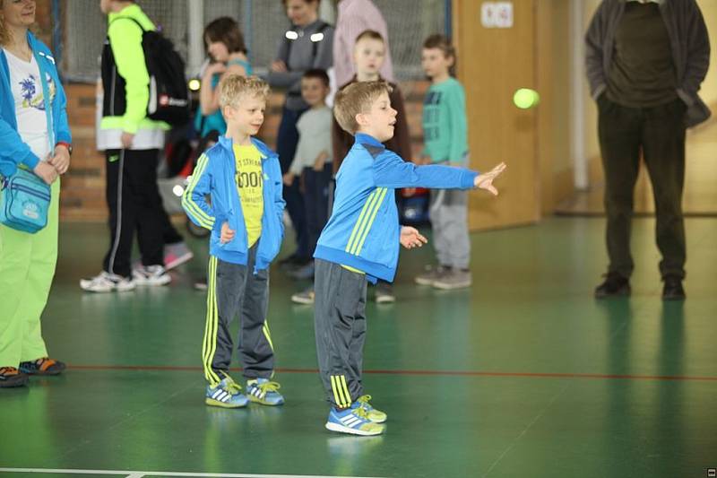 Nymburští basketbalisté sportovali s dětmi 