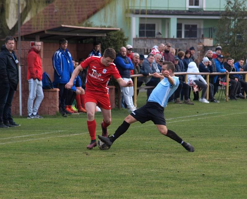 Z fotbalového utkání I.A třídy Sokoleč – Český Brod B 0:2