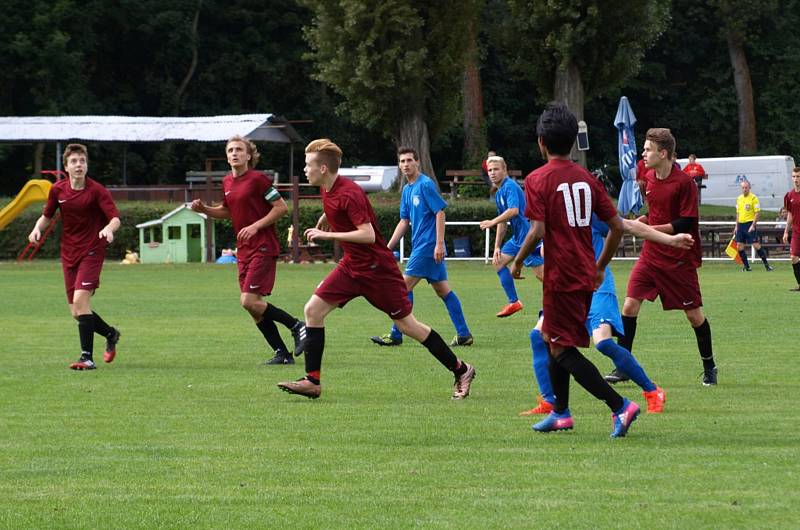 Starší dorostenci poděbradské Bohemie druhý zápas nezvládli a prohráli doma se Slaným 1:4.