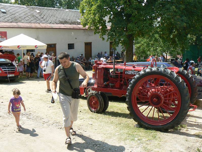 Setkání na faře v Činěvsi